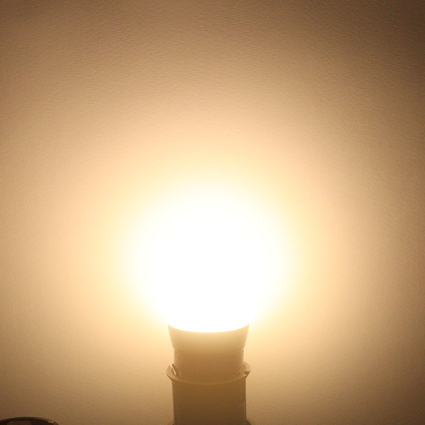G35 low voltage LED globe bulb 3000K warm white vintage soft illumination test